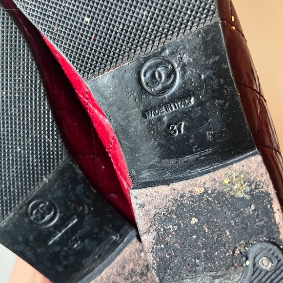 Vintage Red Patent Leather Chanel Ballet Flats - Picture 7 of 9